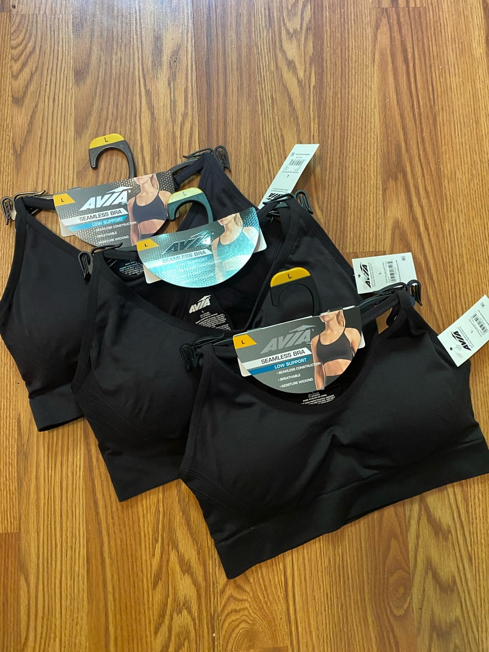 NWT | AVIA Seamless Adj Racerback Sports Bras | 3 Pack | Black | Size Large